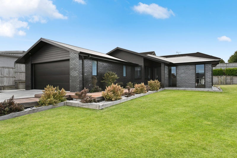 23 Waireka Road, Rototuna North, Hamilton - Carousel 1