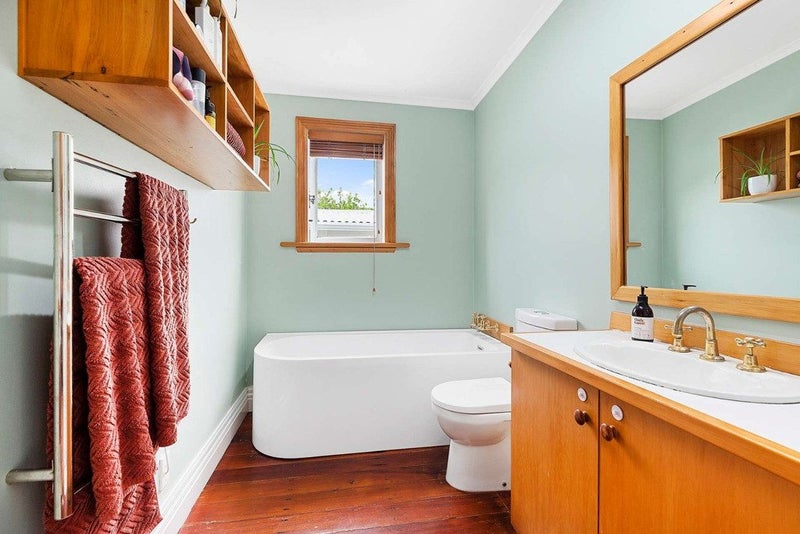 3 Hawtrey Terrace, Johnsonville, Wellington - Carousel 8