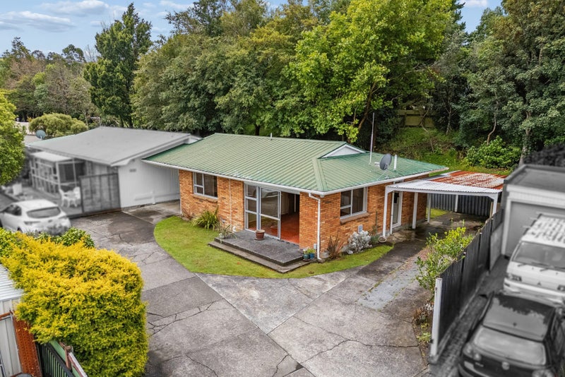 1/22 BURNS Grove , TRENTHAM, UPPER HUTT - Carousel 14
