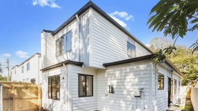 27A Esperanto Road, Papatoetoe, Auckland - Carousel 1