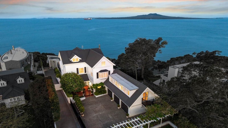 11 Kitchener Road, Takapuna, Auckland - Carousel 1