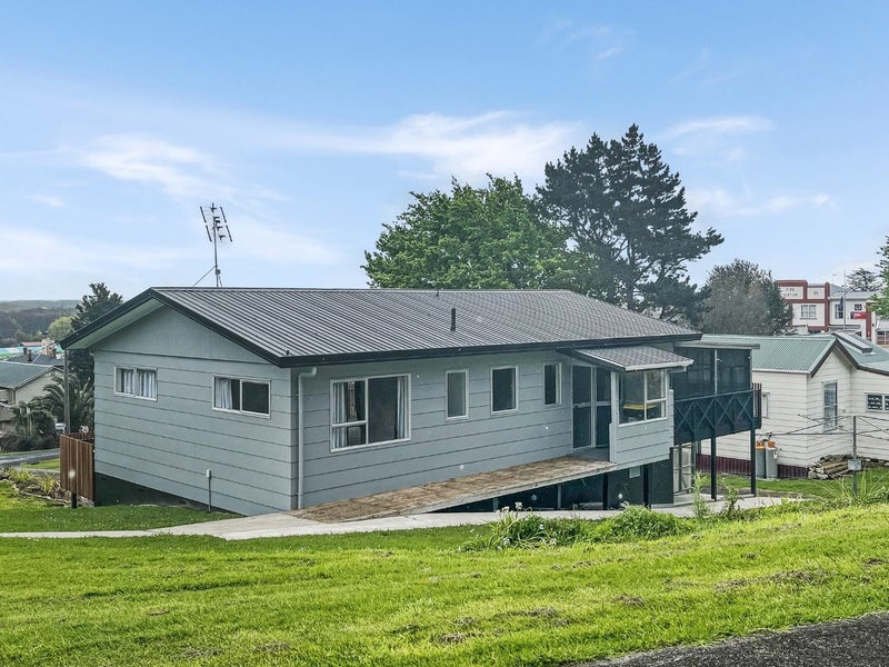 6 Koromiko Street, Te Aroha, Matamata-Piako, Waikato - Carousel 2