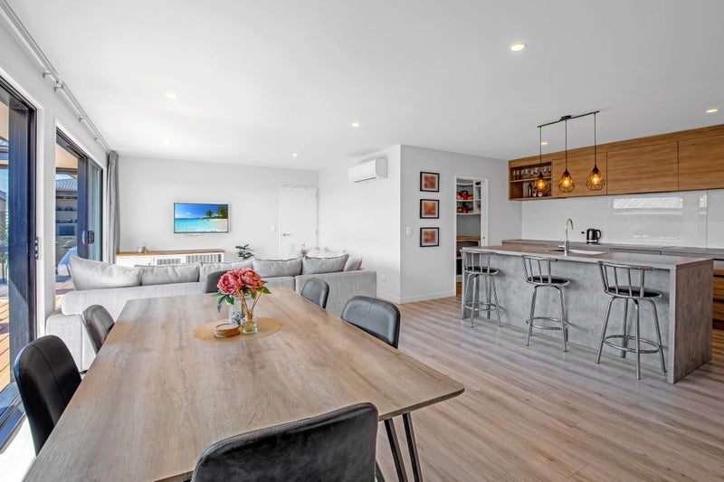 4 Solitary Lane, Rolleston, Rolleston - Carousel 1