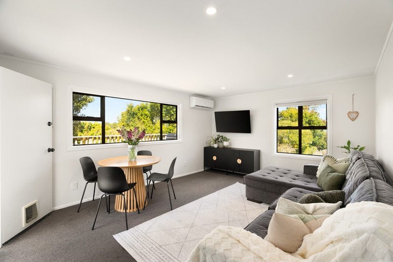 3/12 Alexander Street, Cockle Bay, Auckland - Carousel 2