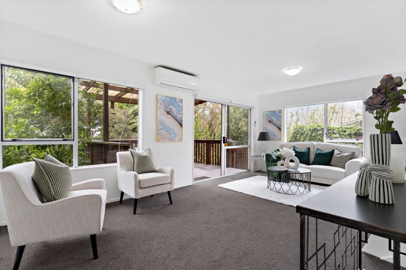 4/42 Manuka Road, Glenfield, Auckland - Carousel 1