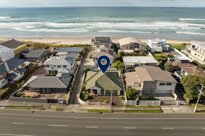 13A Oceanbeach Road, Mount Maunganui, Mount Maunganui - Carousel 1