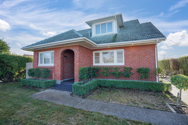 332 Chelmsford Street, Waverley, Invercargill - Carousel 50