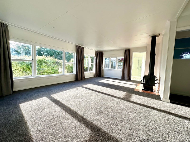 4 Newarp Street, Balclutha - Carousel 2