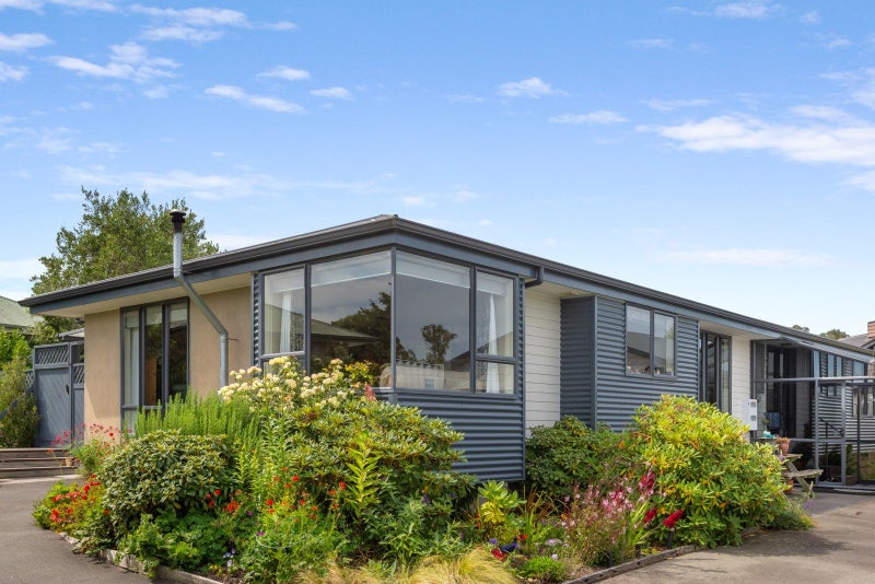 60 Essex Street, Weston, Oamaru - Carousel 1