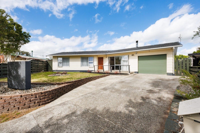 16 Wyndham Street, Awapuni, Palmerston North - Carousel 1