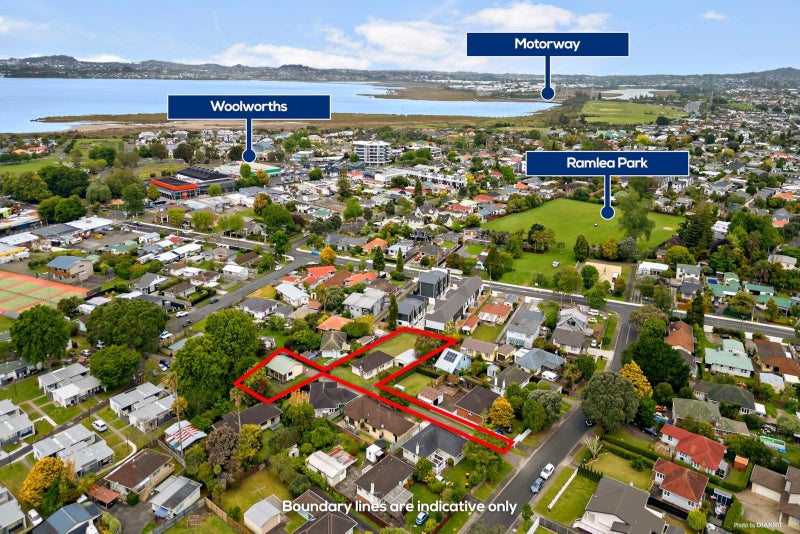 9 Kervil Avenue, Te Atatu Peninsula, Waitakere City, Auckland - Carousel 2