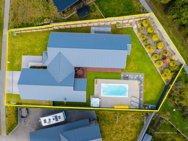 46 Botanical Heights Drive, Waipahihi, Taupo - Carousel 2