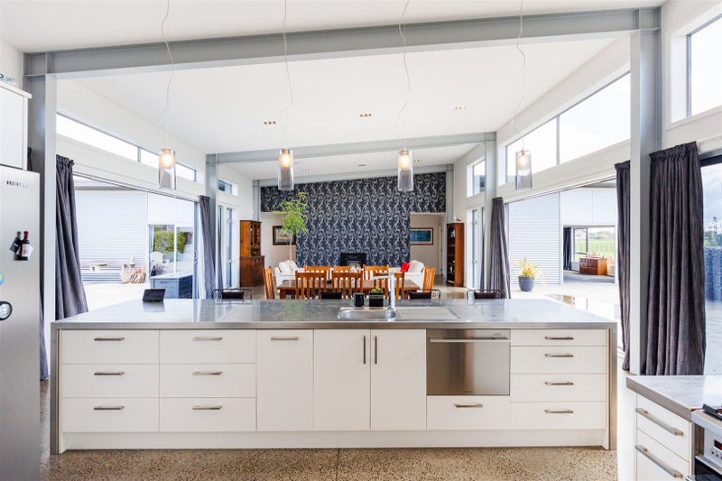 Property Valuation for 377 Gillespies Line, Palmerston North Trade Me