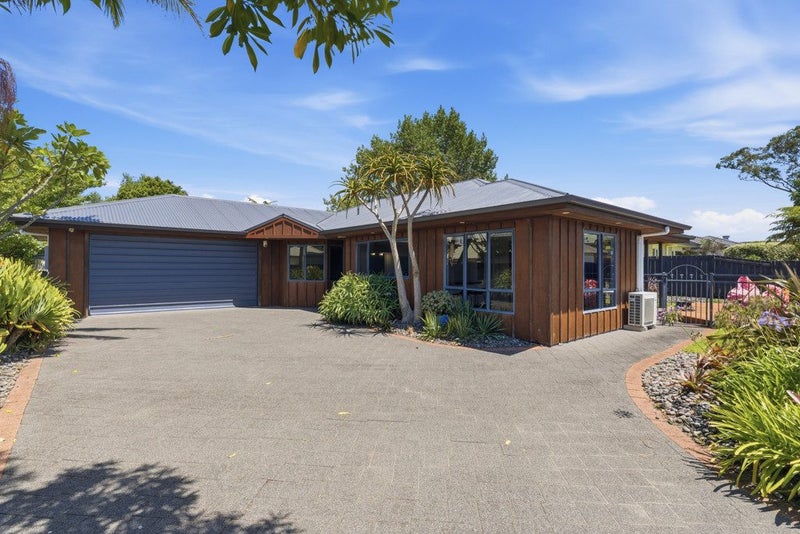19 Ranfurly Terrace, Pyes Pa, Tauranga - Carousel 2