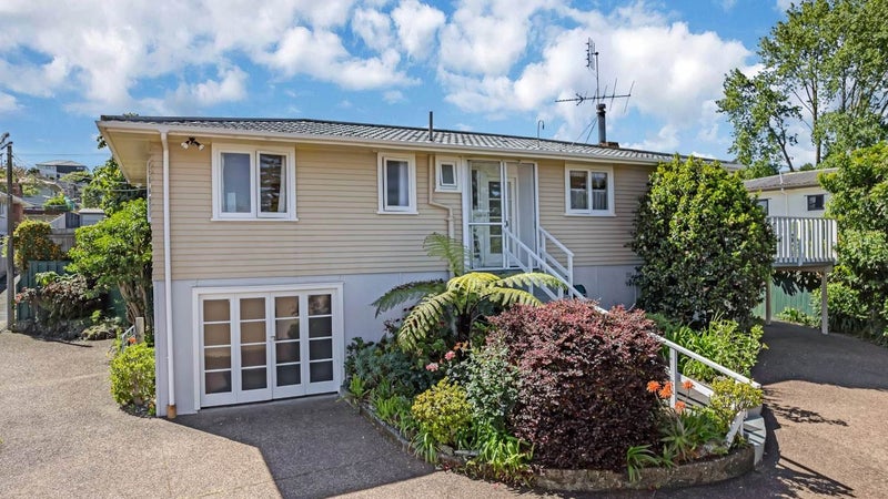 7 Peter Mulgrew Street, New Windsor, Auckland - Carousel 1