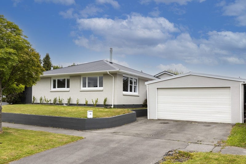 30 Shannon Place, Belfast, Christchurch - Carousel 2