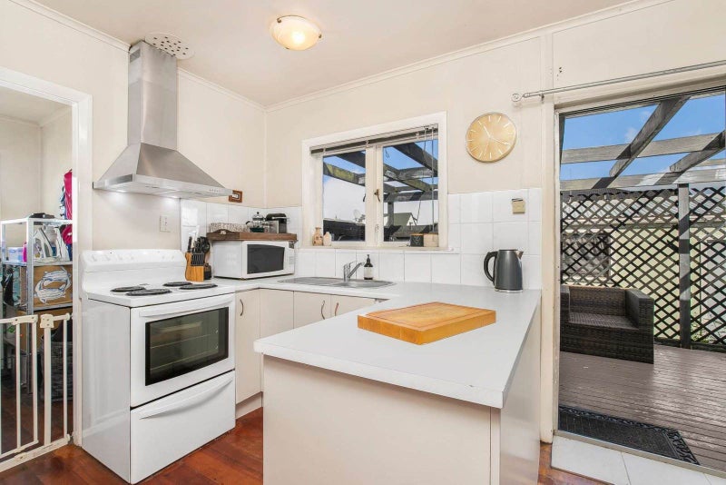 1/21 Rollerson Street, Papakura, Papakura - Carousel 2