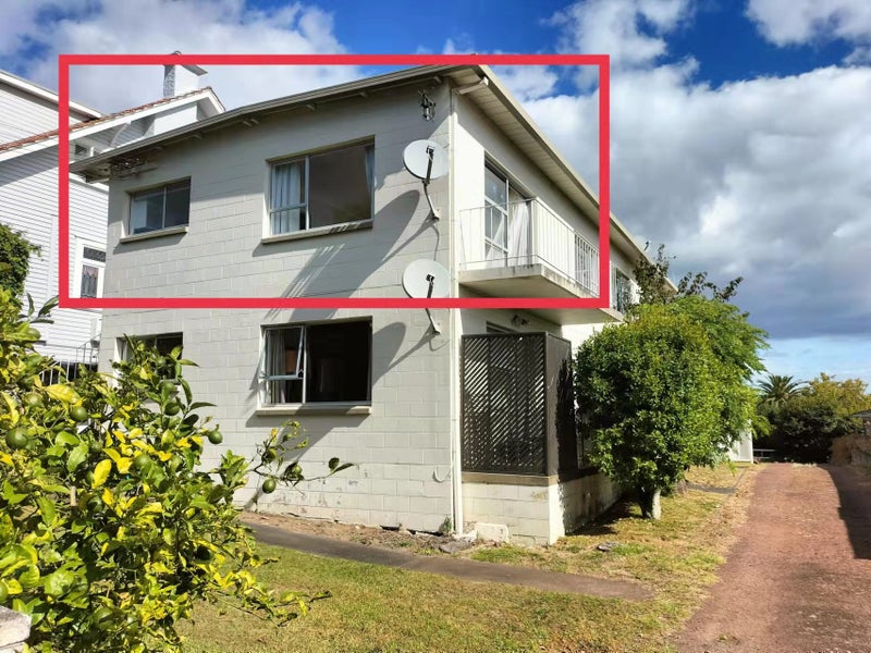 4/6 Fairview Road, Mount Eden, Auckland - Carousel 2