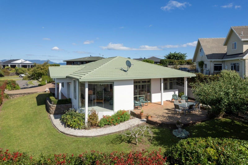 7 Farnell Court, Omokoroa - Carousel 36