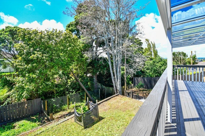 2/46A Claude Road, Hillpark, Auckland - Carousel 24
