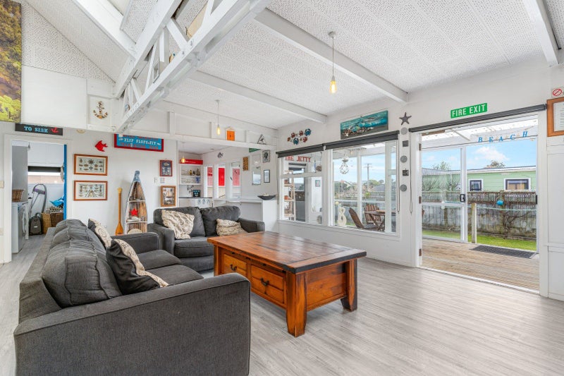2A Andresen Street, Foxton Beach, Foxton - Carousel 1