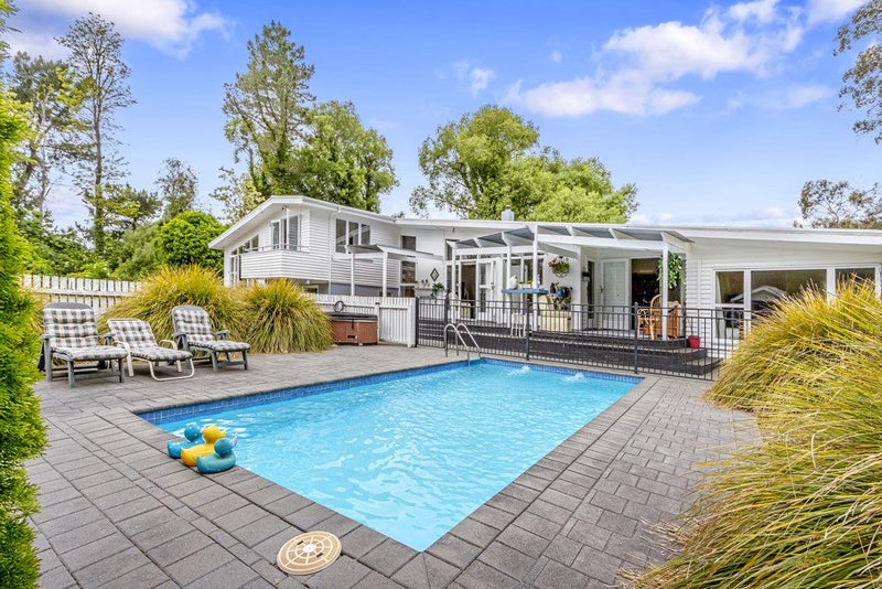 161 South Eyre Road, Clarkville, Kaiapoi - Carousel 1