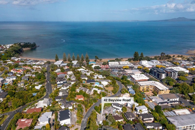 42 Bayview Road, Browns Bay, Auckland - Carousel 34
