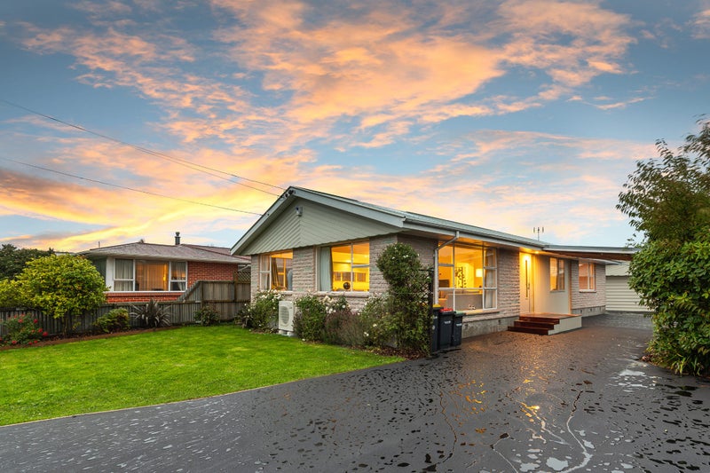 62 Daniels Road, Redwood, Christchurch - Carousel 1