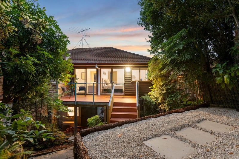 2/72 Lake Road, Northcote, Auckland - Carousel 1