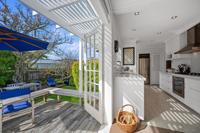 62 Northboro Road, Belmont, Auckland - Carousel 2