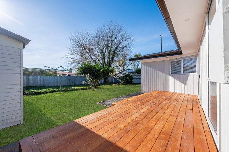 16 Scarborough Road, Flaxmere, Hastings - Carousel 13