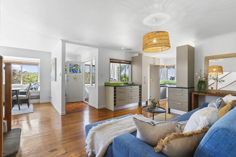 83B Sale Street, Cockle Bay, Auckland - Carousel 2