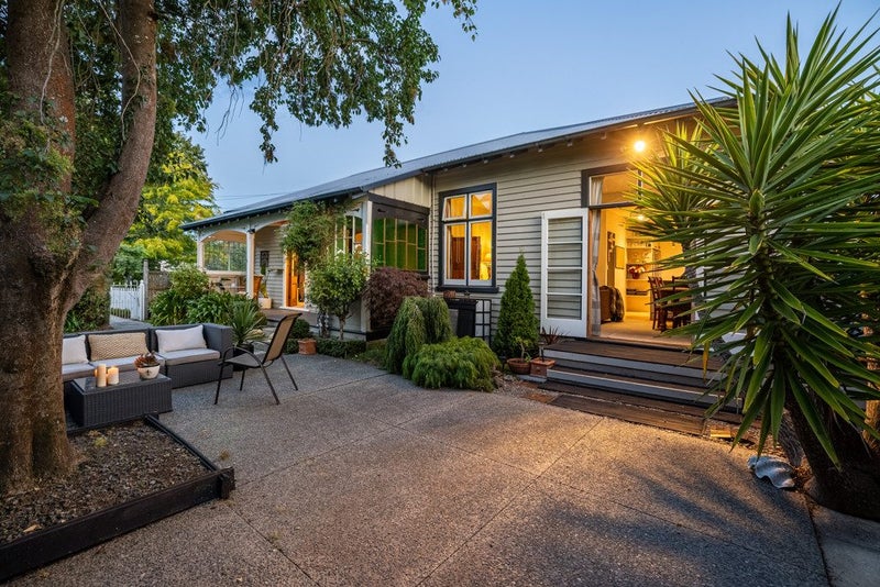 18 Tainui Street, Somerfield, Christchurch - Carousel 1