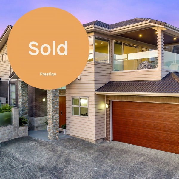 463A Beach Road, Murrays Bay, Auckland - Carousel 1