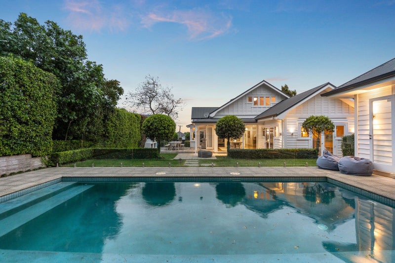 1A Rothesay Street, Remuera, Auckland - Carousel 1