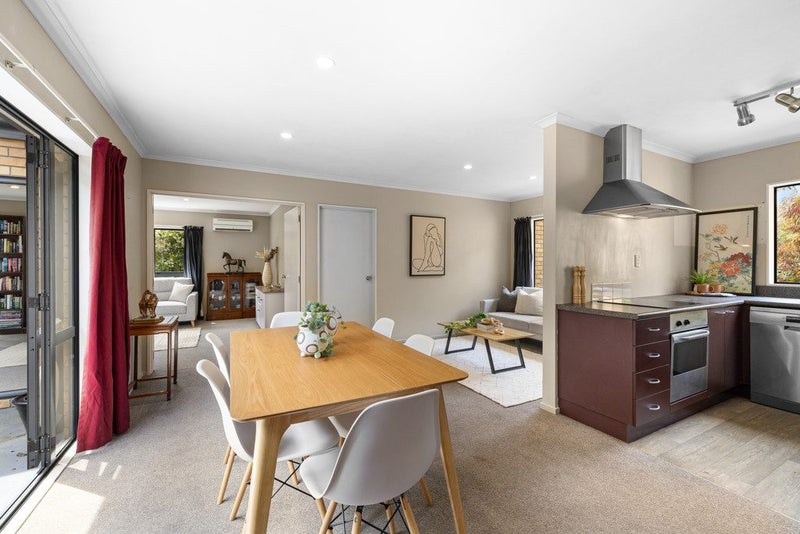 11 Armil Place, Lincoln, Lincoln - Carousel 2