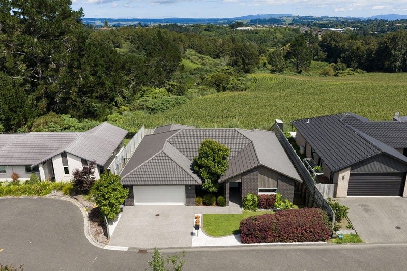 26 Kirk Lane, Ohauiti, Tauranga - Carousel 2