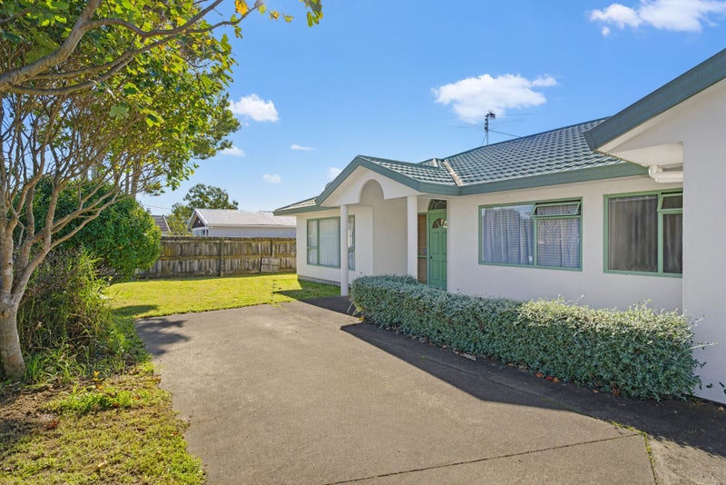 289B Te Moana Road, Waikanae - Carousel 2