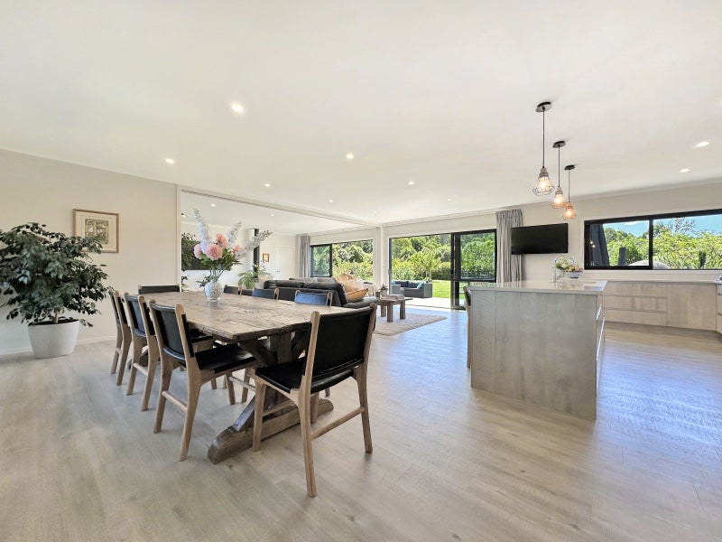 4 Kanuka Grove, Taupo - Carousel 2