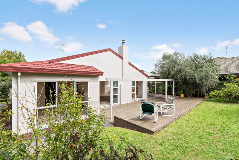 Property Valuation for 10 Wineberry Place, Albany, Auckland Trade Me