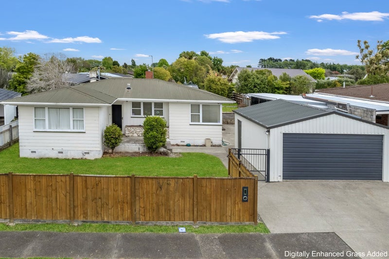 3 Sutherland Crescent, Westbrook, Palmerston North - Carousel 1