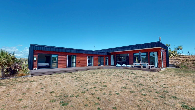 10 Mowhia Grove, Waitarere, Levin - Carousel 1