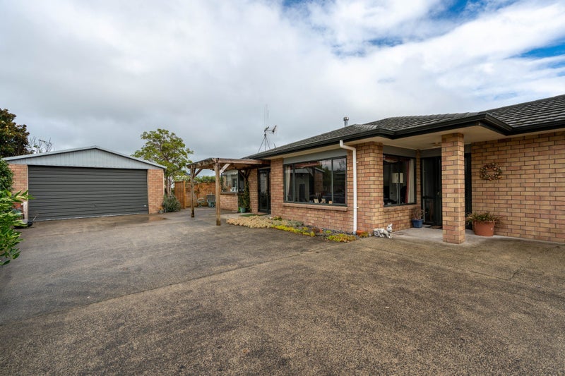 25 Catalina Drive, Melville, Hamilton - Carousel 2