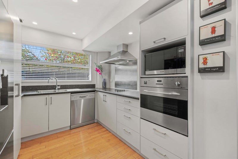 30F Lyndon Street, Riccarton, Christchurch - Carousel 2