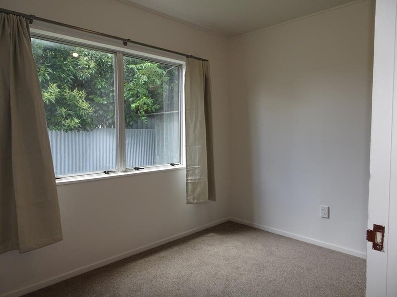 317B Flaxmere Avenue, Flaxmere, Hastings - Carousel 13