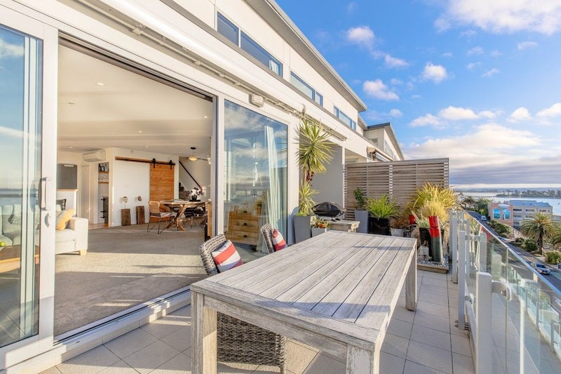 41/269 Wakefield Quay, Stepneyville, Nelson - Carousel 1