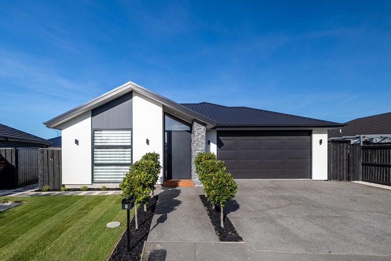 5 Helen Place, Halswell, Christchurch - Carousel 1