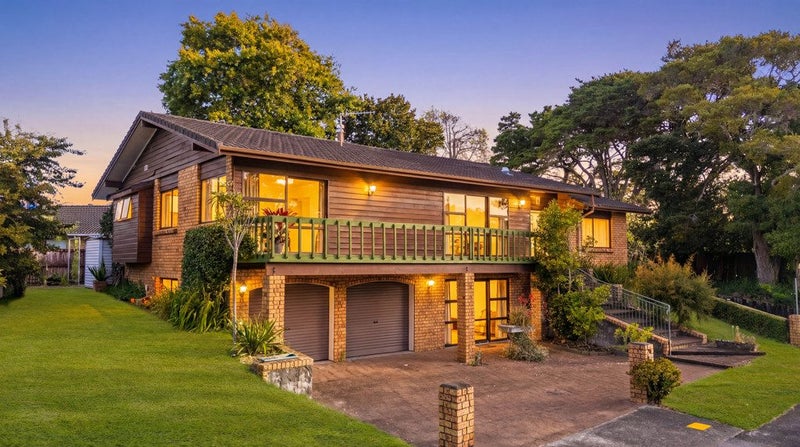 90 Motatau Road, Papatoetoe, Auckland - Carousel 1