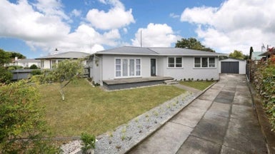 3 Keith Elliott Street, Feilding, Feilding - Carousel 1