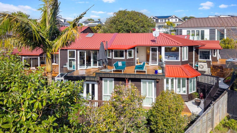 73A Long Drive, St Heliers, Auckland - Carousel 1